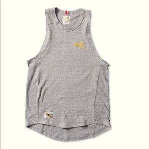 Tracksmith Grayboy Tank Hare